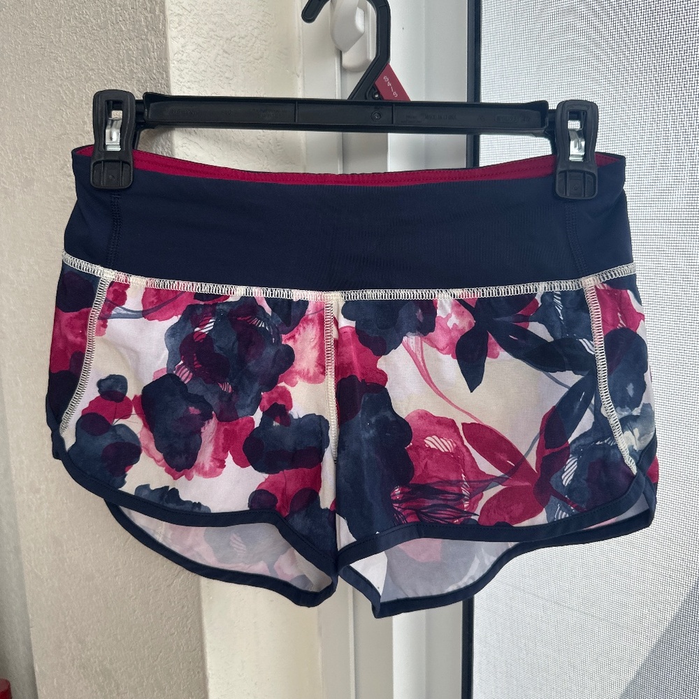 Lululemon Speed Shorts Size 2